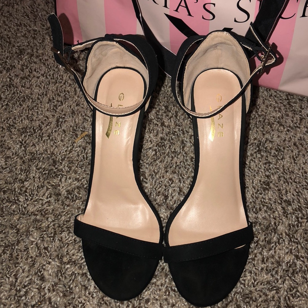 A’gaci black heels